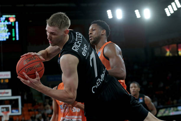 疑为小牛球 疑为小牛球