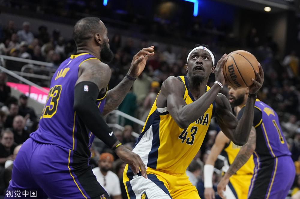 士这样的球 士这样的球