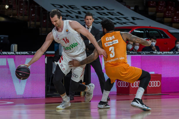 人心的比赛 人心的比赛