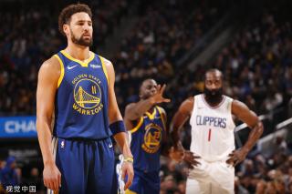 巨大曝光的 巨大曝光的